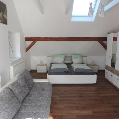 Am Kirchberg Гостевой дом 3*