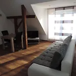 Am Kirchberg 3*