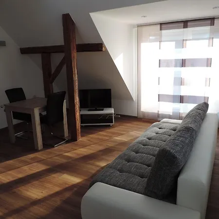 Am Kirchberg 3*