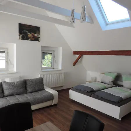 Gæstehus Am Kirchberg Wehringen