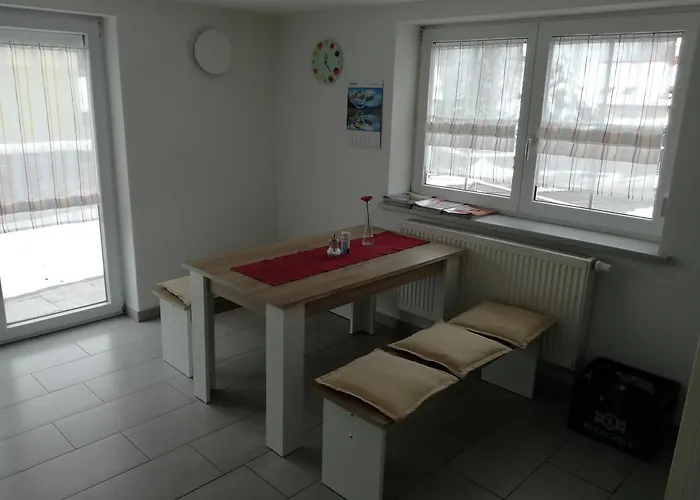 Am Kirchberg 게스트하우스 3*